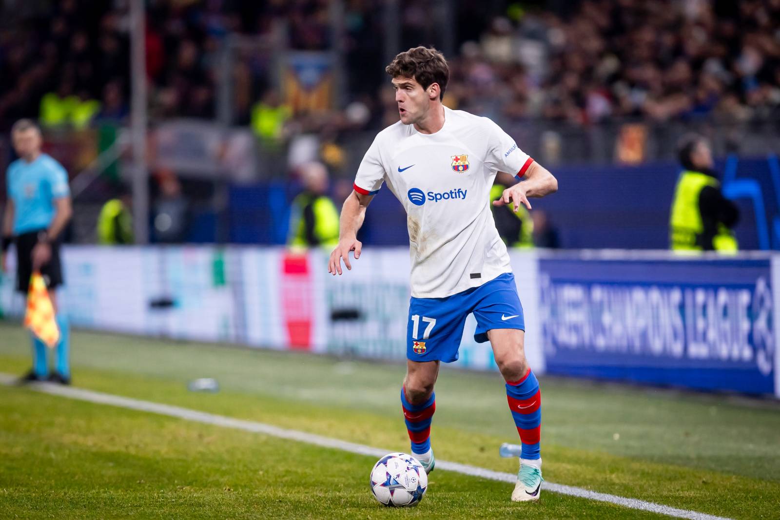 Маркос Алонсо высказался о своём будущем в &laquo;Барселоне&raquo;