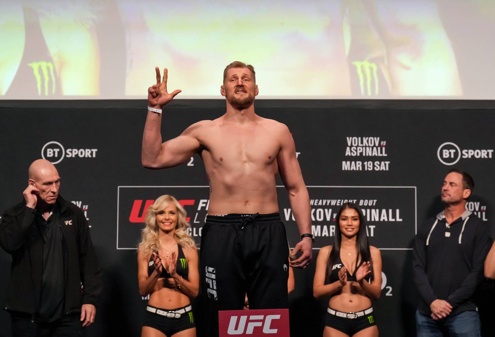 Волков &ndash; о бое с Павловичем: &laquo;Драться будем до крови&raquo;