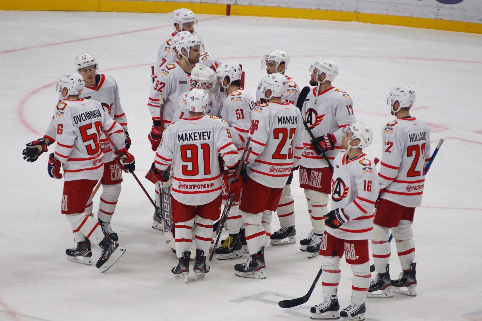 Защитник Валитов продлил контракт с &laquo;Автомобилистом&raquo;