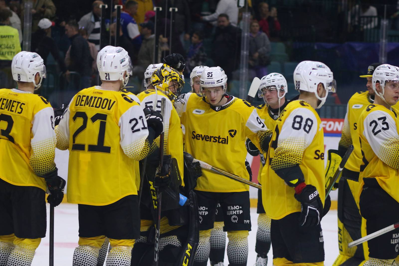 Самолёт с игроками &laquo;Северстали&raquo; подал сигнал бедствия по пути в Москву