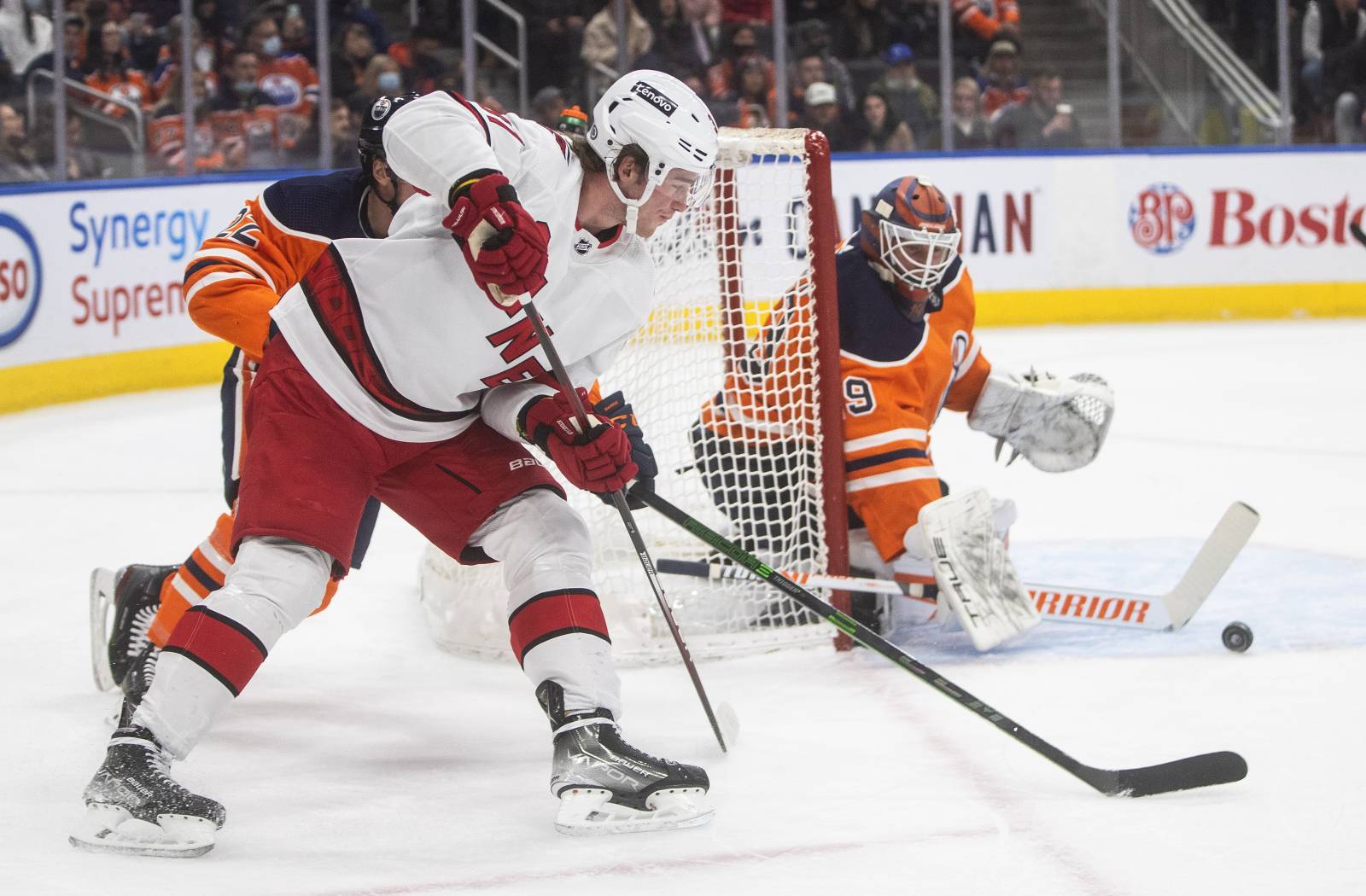 Свечников и Орлов поучаствовали в победе &laquo;Каролины&raquo; над &laquo;Питтсбургом&raquo;