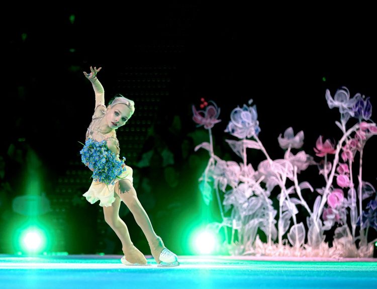 Отец Елены Костылевой рассказал о состоянии дочери после травмы