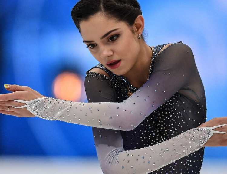 Дима Билан пригласил Евгению Медведеву на концерт в Москве