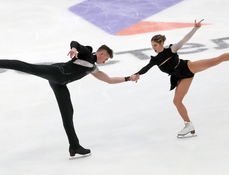 Мишина и Галлямов выступят в новой короткой программе под классическую музыку