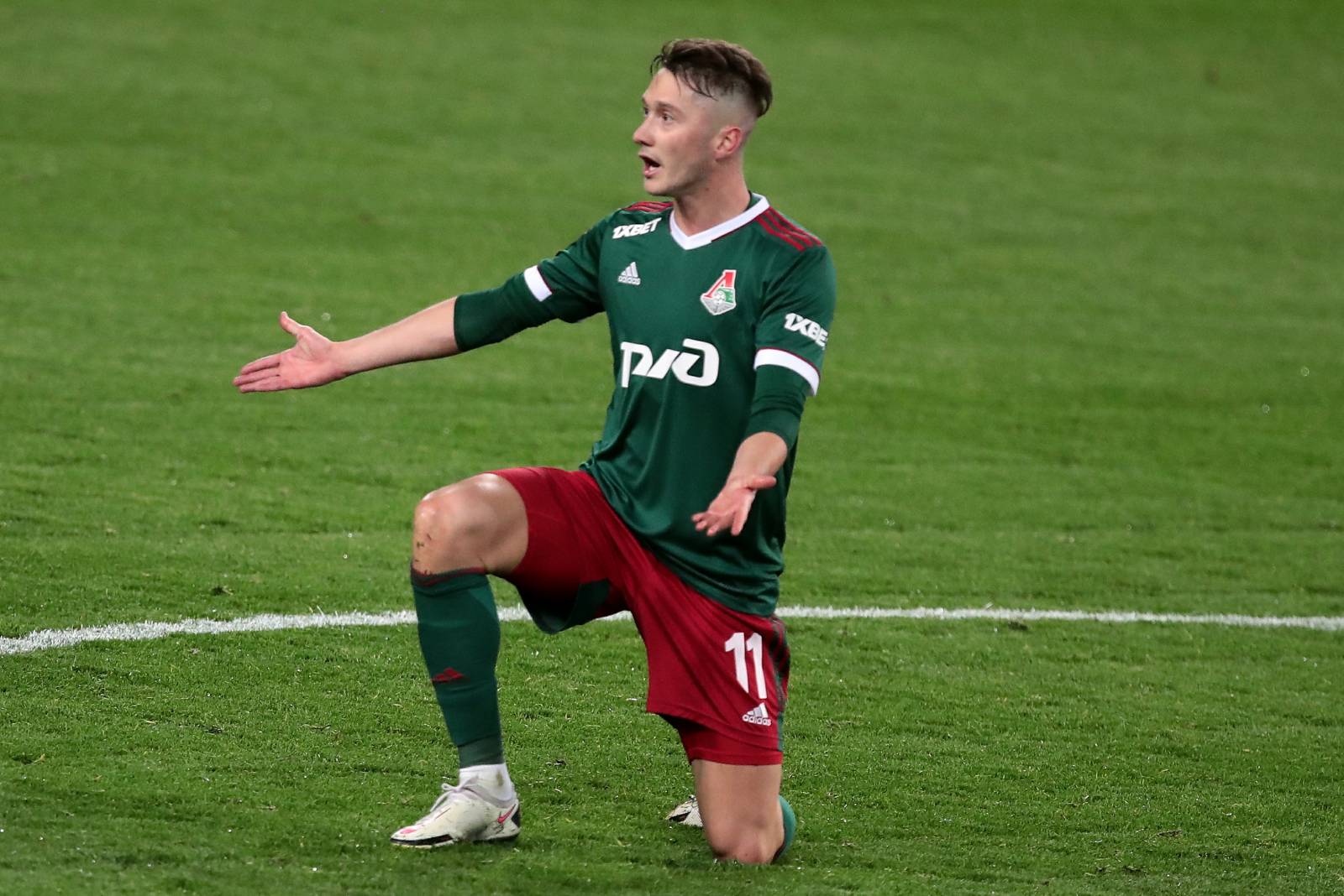 В &laquo;Локомотиве&raquo; объяснили, почему Миранчуку предлагают понижение зарплаты